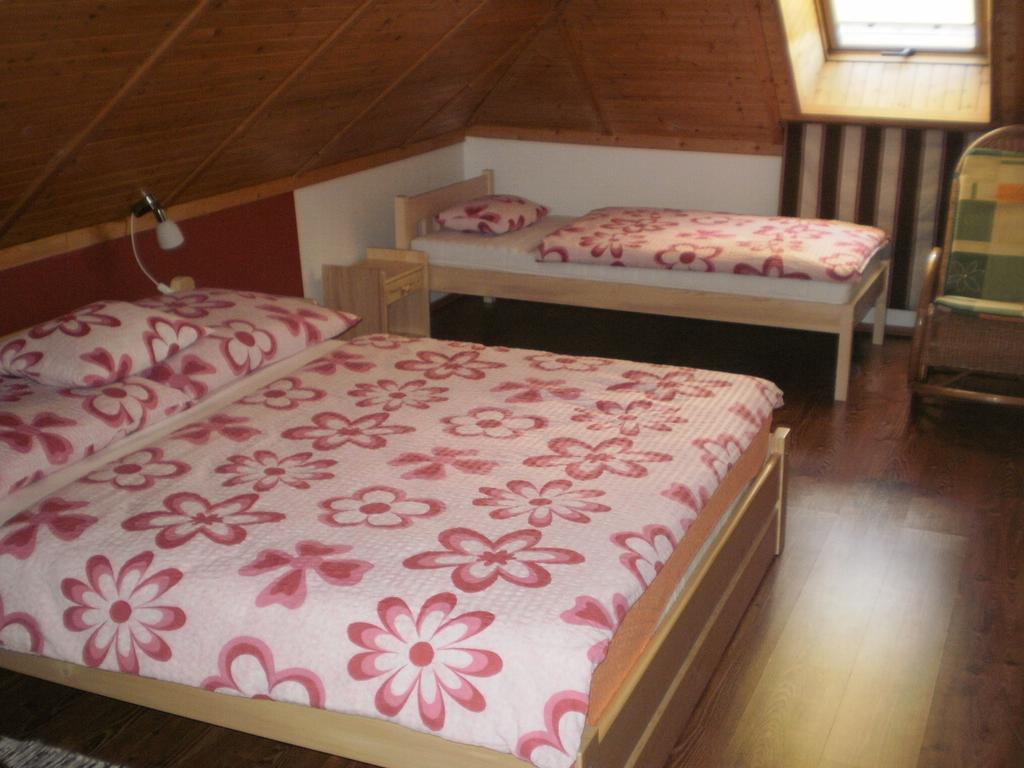 Ferienwohnung Privat Buk 100 Jindřichův Hradec Zimmer foto