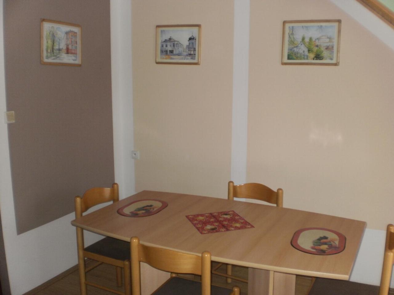 Ferienwohnung Privat Buk 100 Jindřichův Hradec Exterior foto